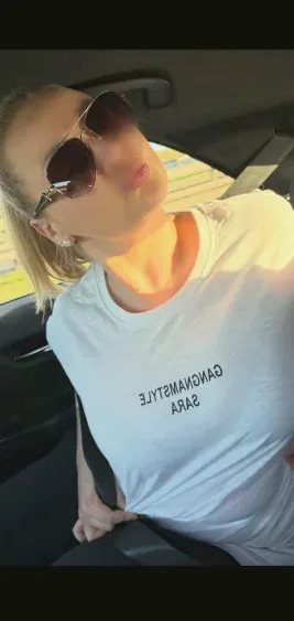 Aleyna, 32