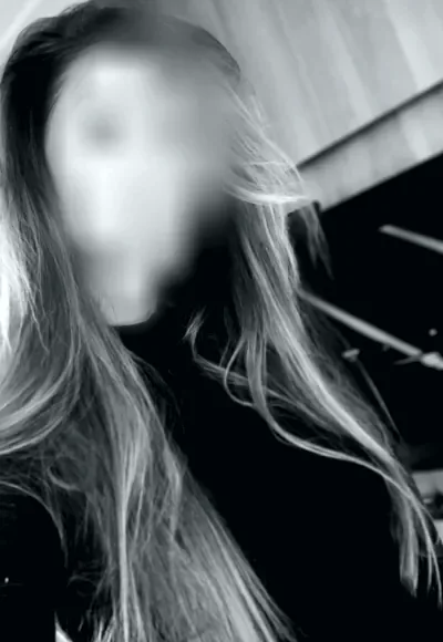 Antonia, 35