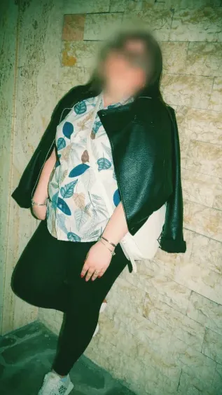 Denise, 29