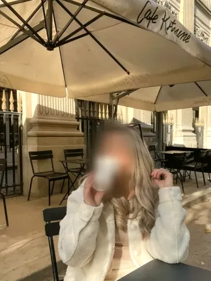 Dilara, 32