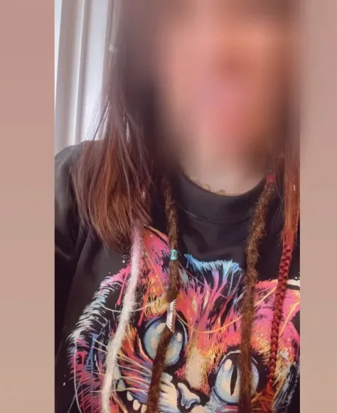 Juliane, 31