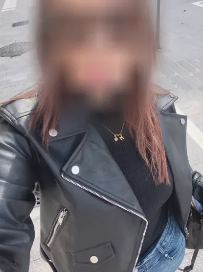 Stefanie, 36