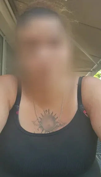 Yasmin, 37